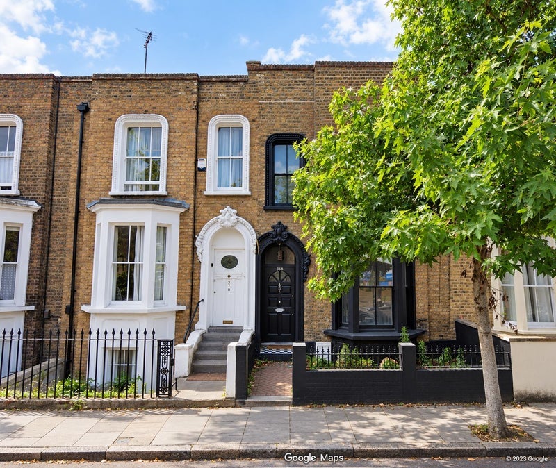 Room Bancroft Road in Greater London