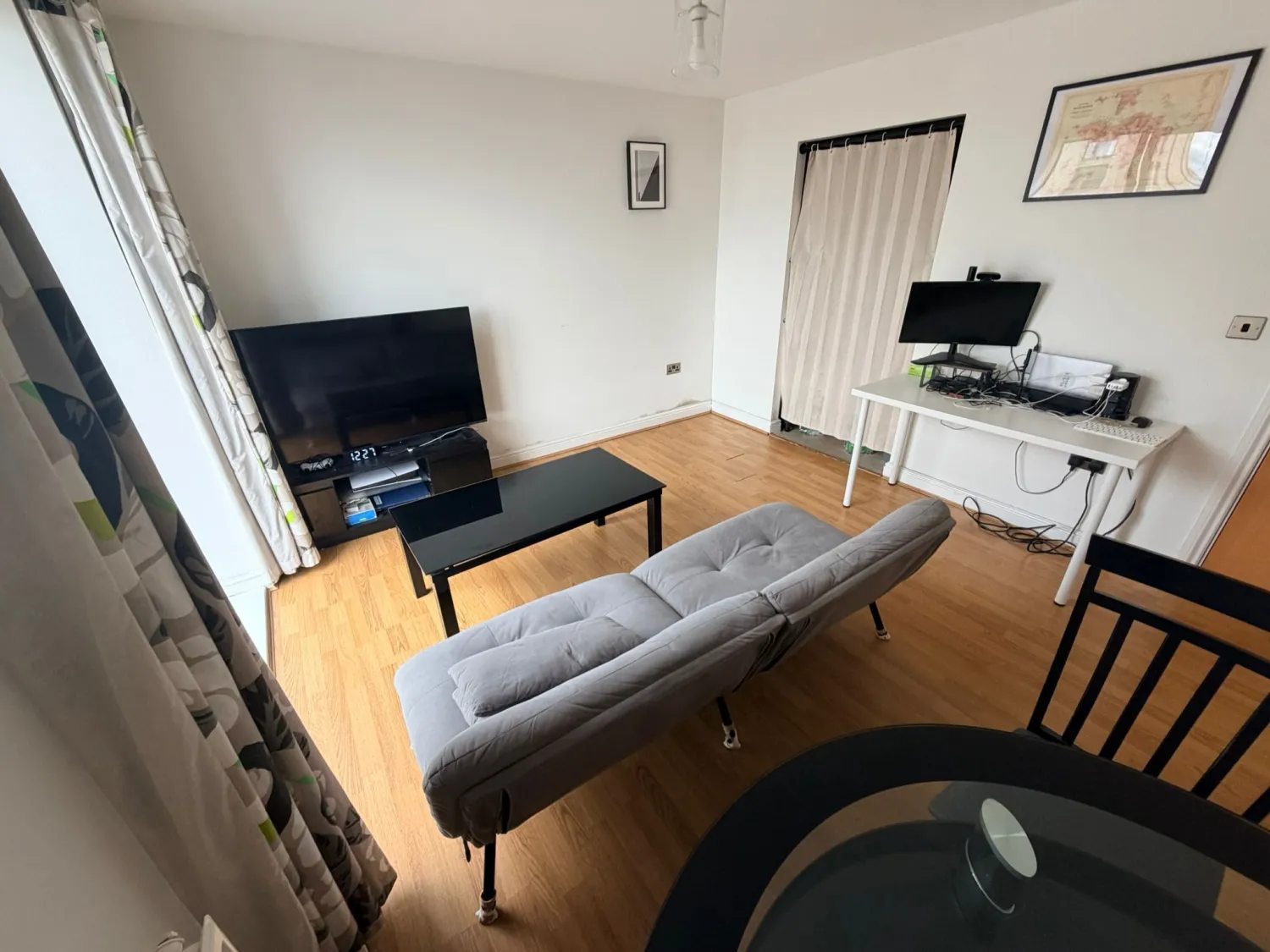 Flat Tanner Close in Greater London