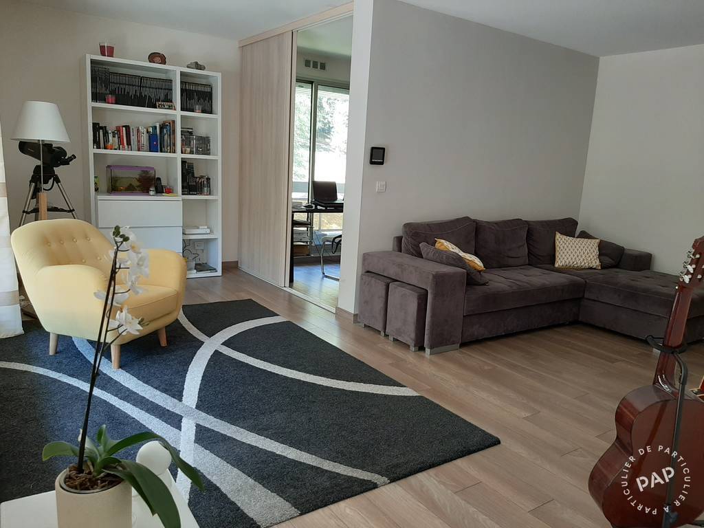 Flat Quai Boissy d'Anglas in Bougival