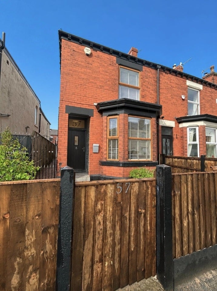 House Redhouse Lane in Stockport
