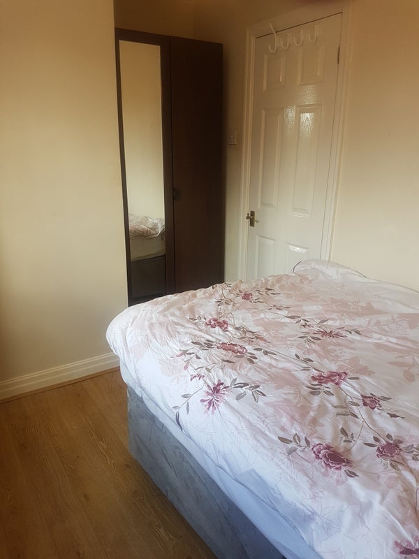 Room Jack Brady Close in Manchester
