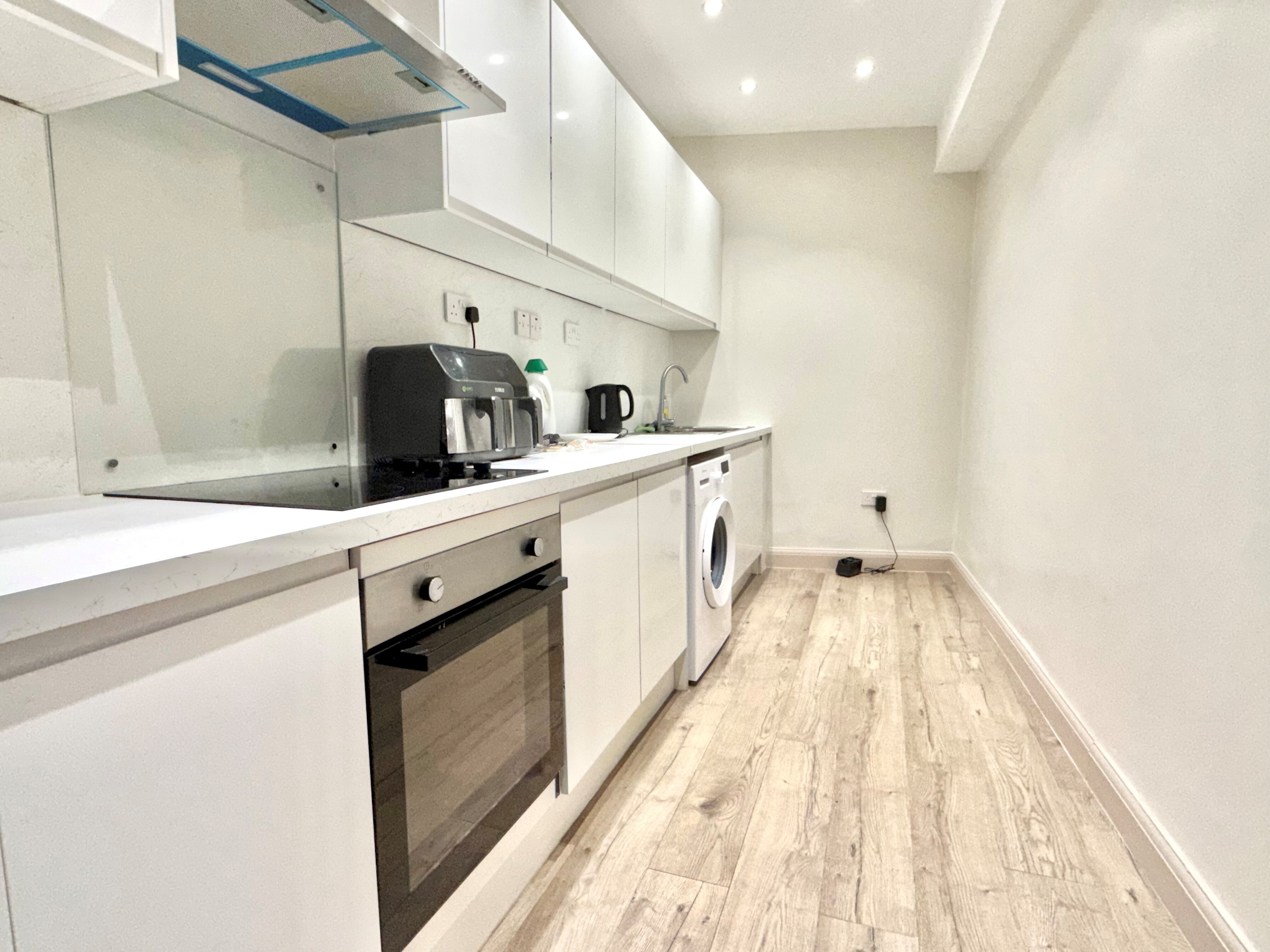 Room Bonds Lane in Biggleswade