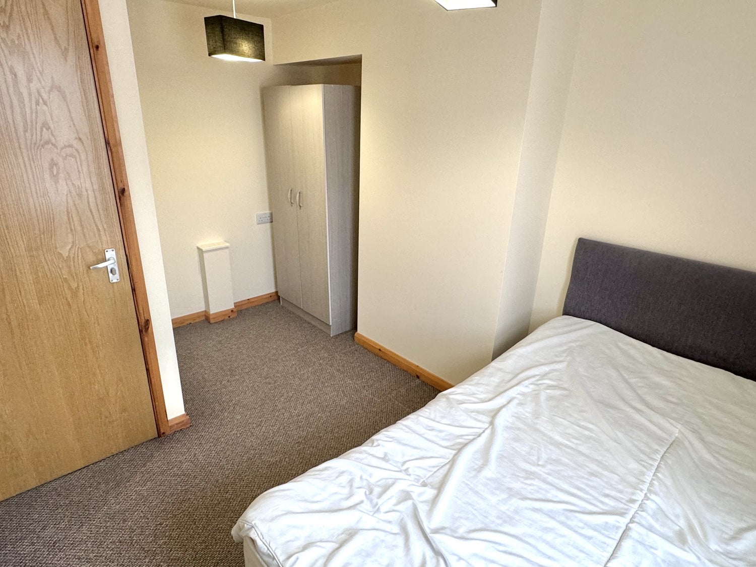 Room Monson Street in Lincoln