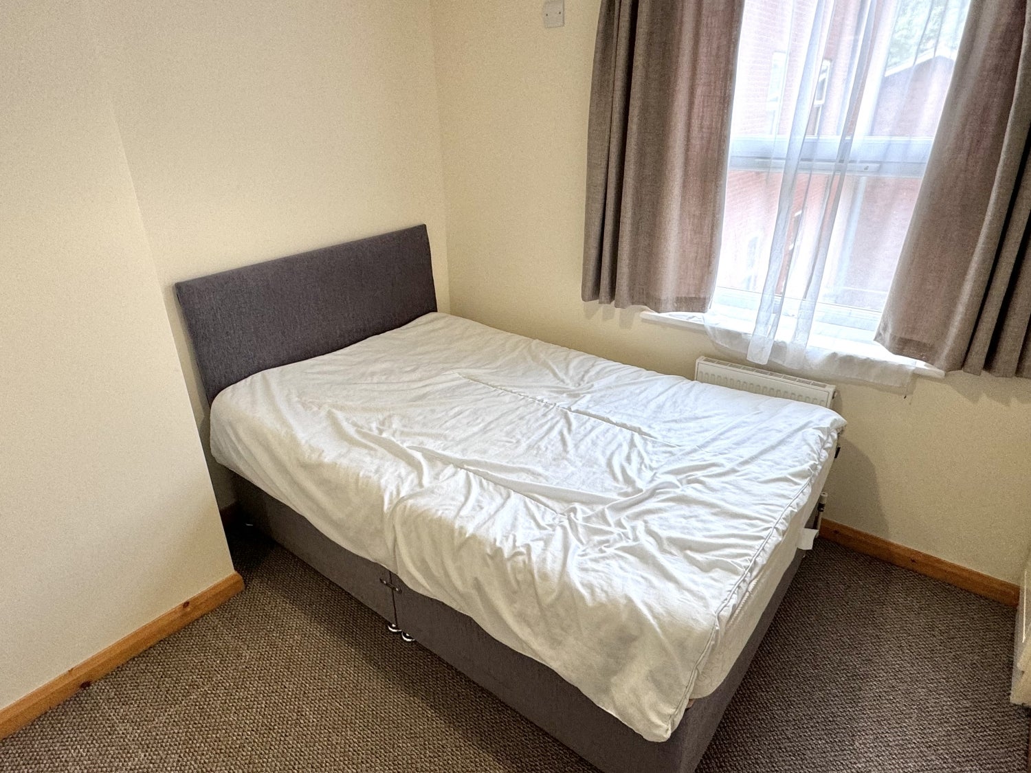 Room Monson Street in Lincoln