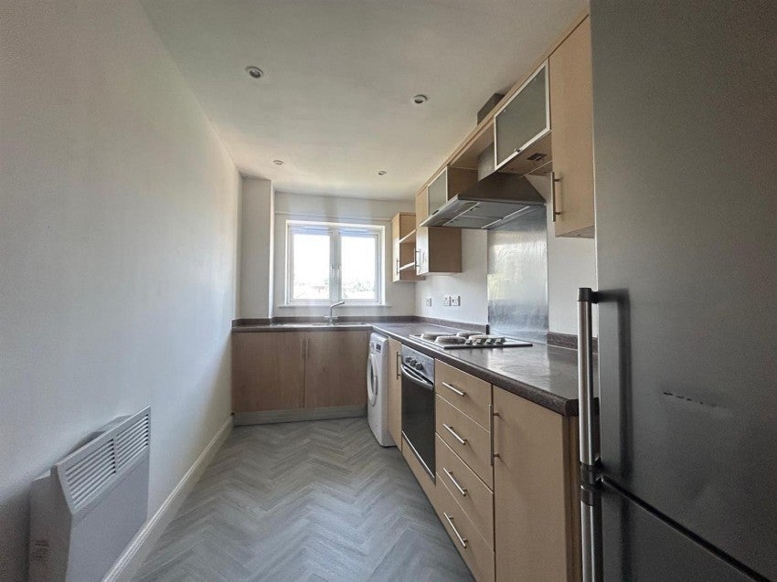 Flat Rockwell Court in Maidstone