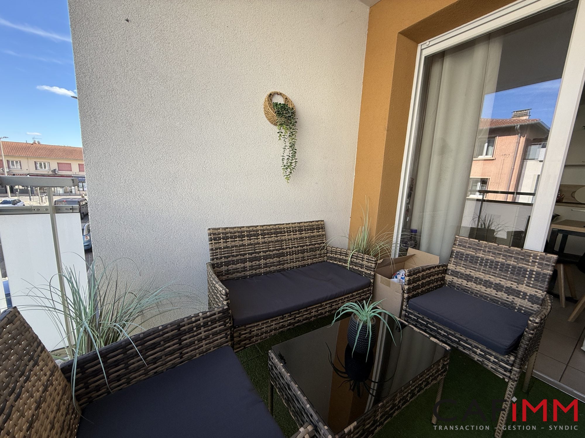 Flat Rue du Docteur Gallavardin in Saint-Priest