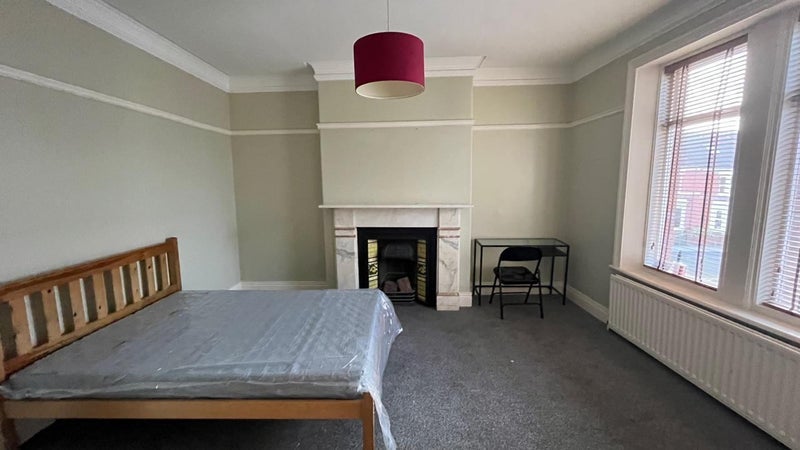 Room Cavendish Place in Newcastle upon Tyne