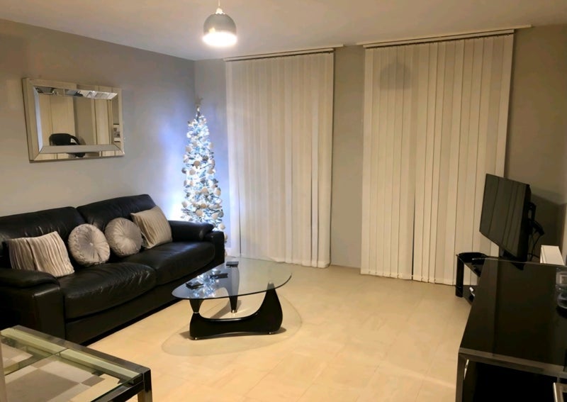 Room York Way in Greater London