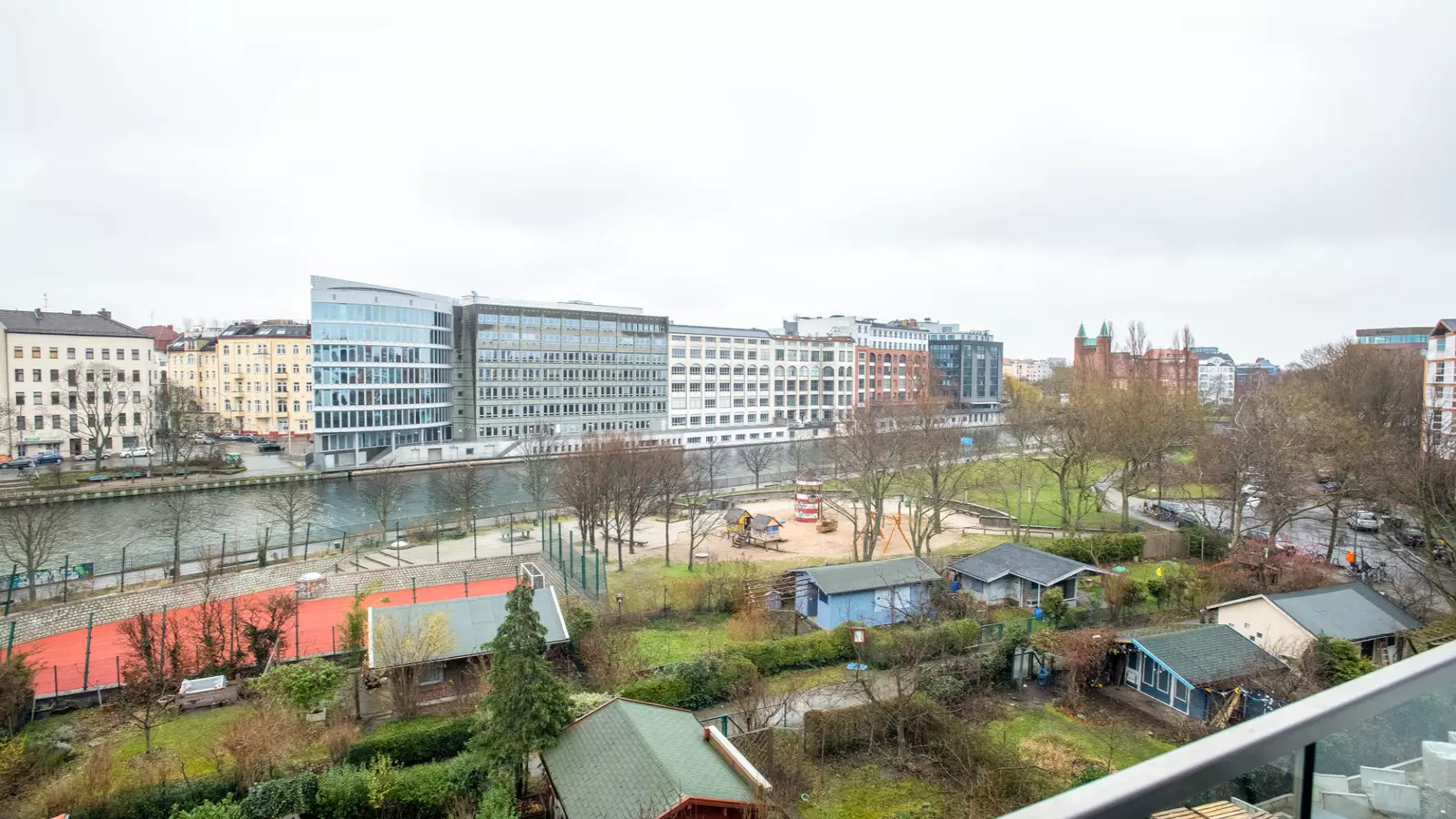 Wohnung Dunckerstraße in Berlin