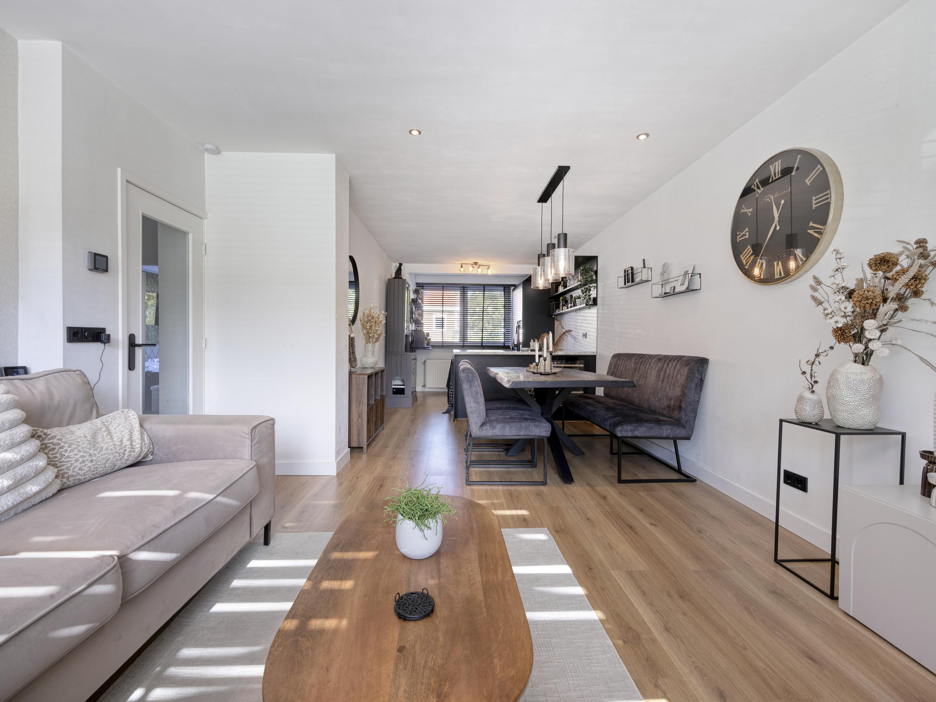 Appartement te koop: Van Foreestweg 256, Delft