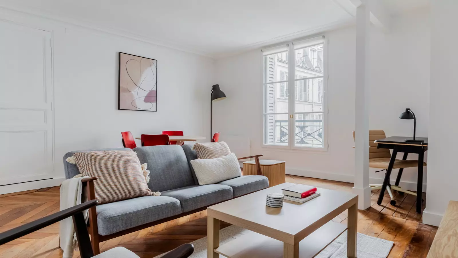 Flat Rue Biot in Paris