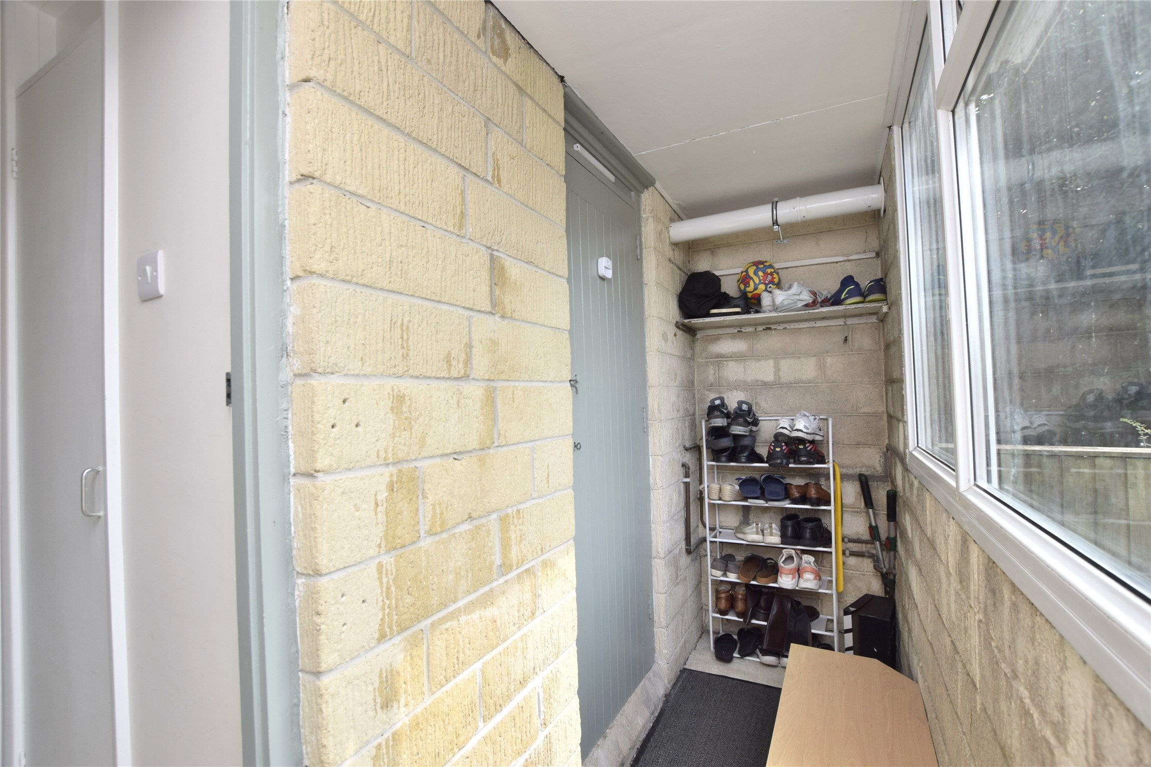 House Windrush Close in Bath