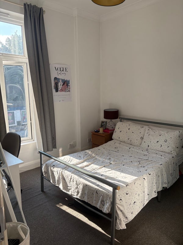 Room Penn Road in Greater London