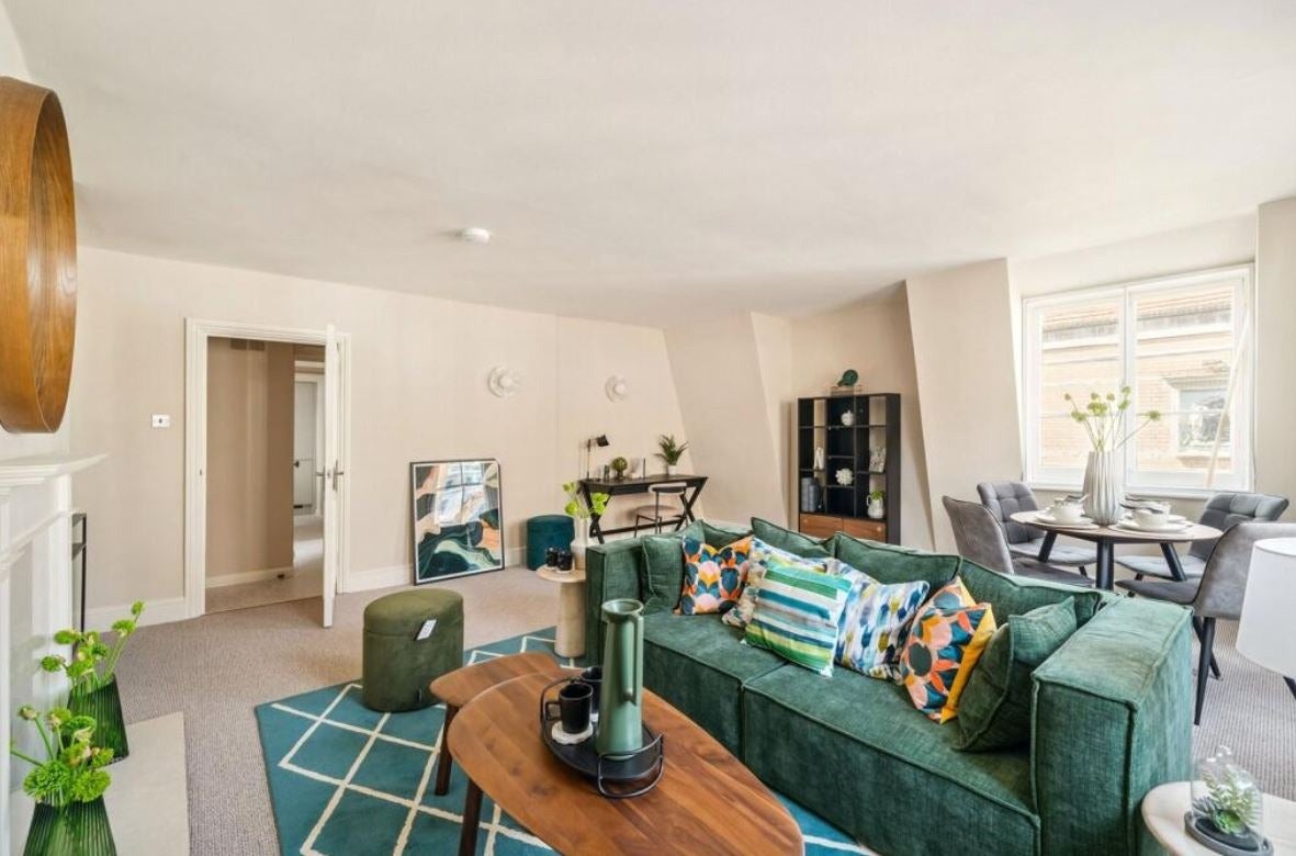 Flat Frith Street in City of Westminster