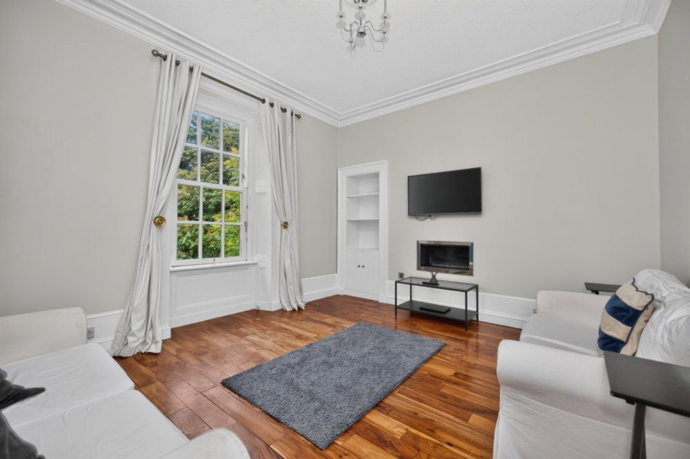 Flat Skene Street in Aberdeen