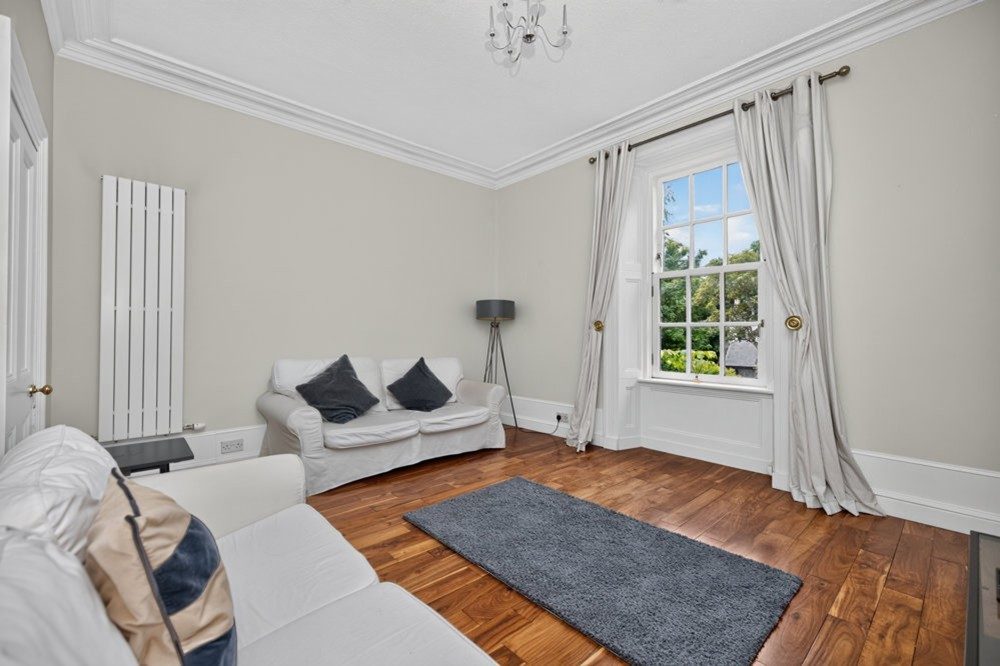 Flat Skene Street in Aberdeen