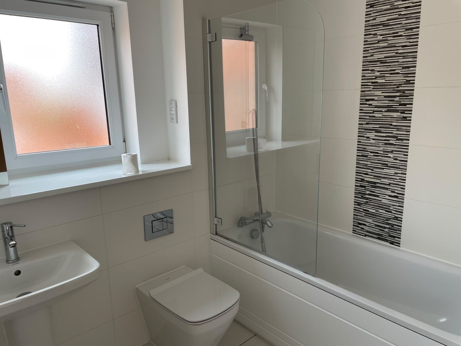 Flat Meridian Way in Southampton