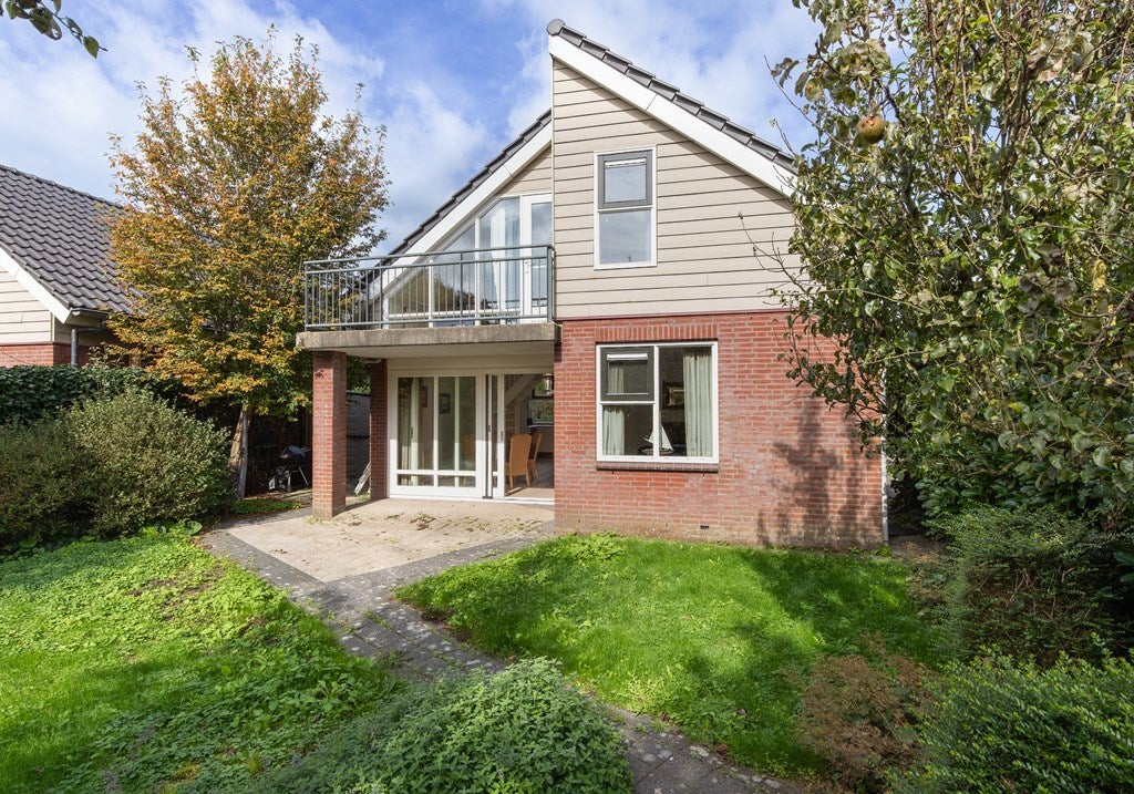Huis Aderweg 8 R62 in Roelofarendsveen
