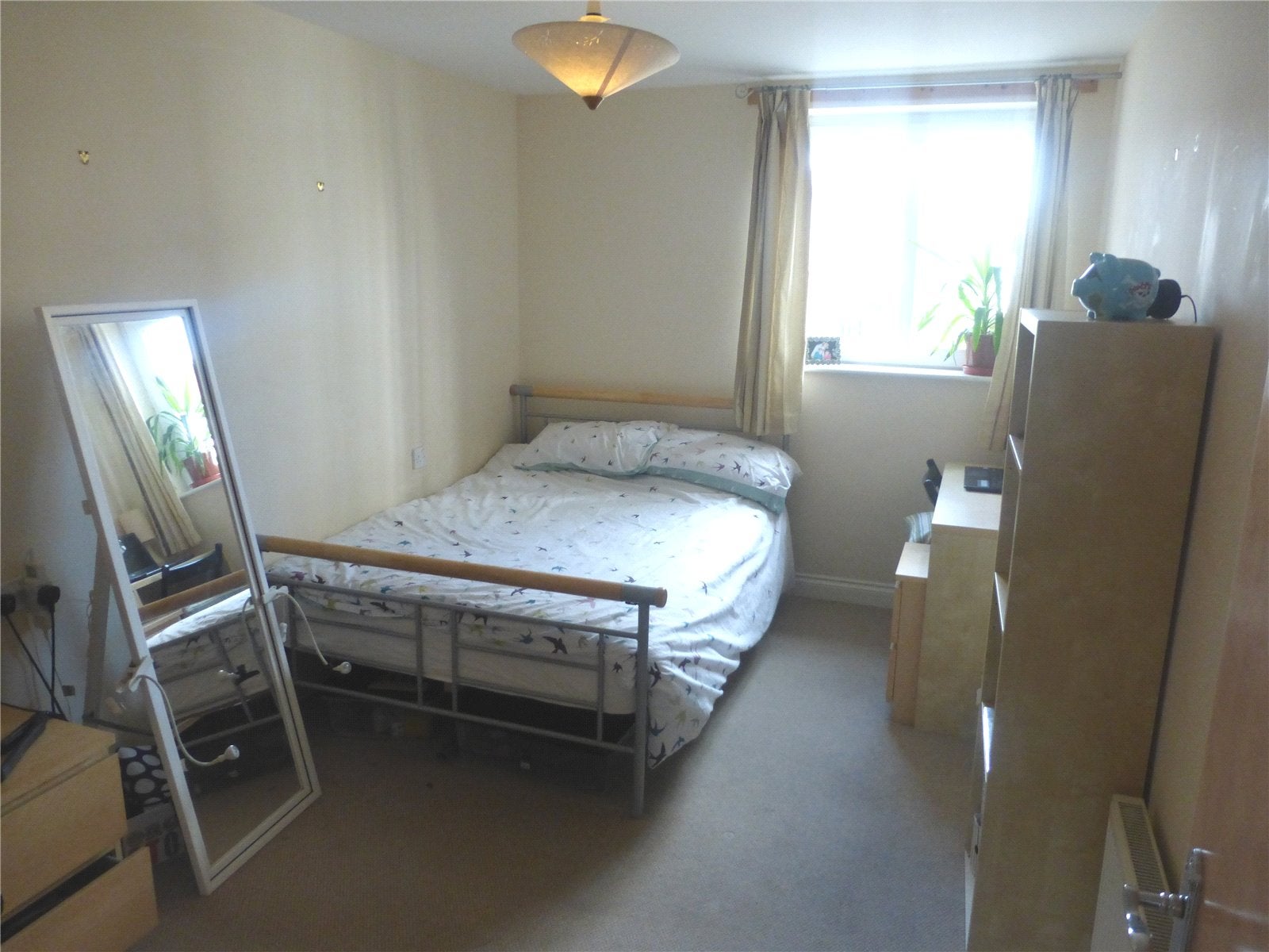 Flat Brunswick Road in City of Edinburgh