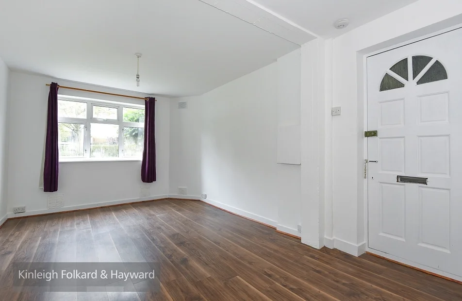 Flat Collingwood Avenue in Greater London