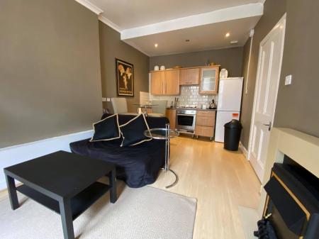 Flat St Stephen Street in City of Edinburgh