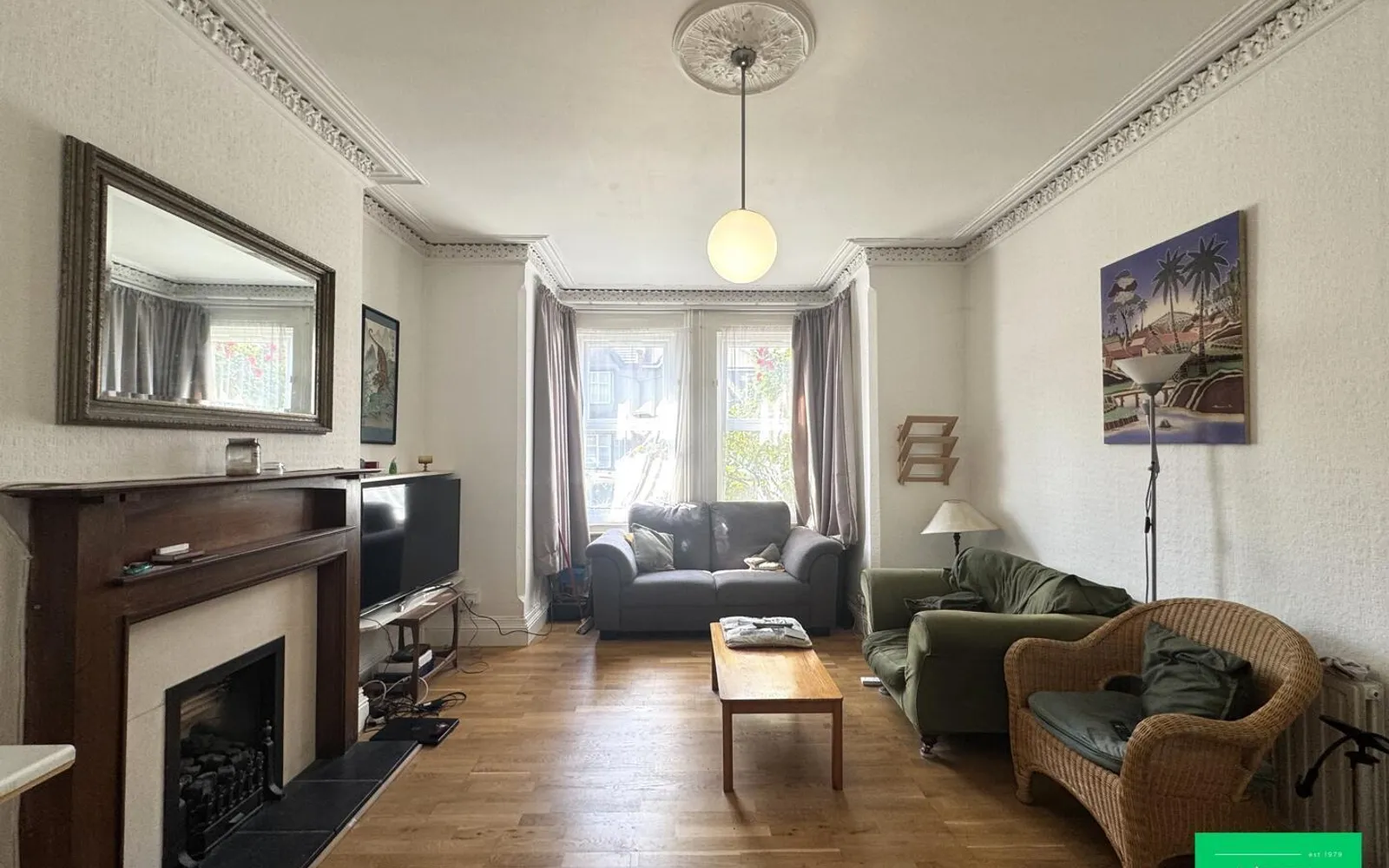 Flat East End Road in Greater London
