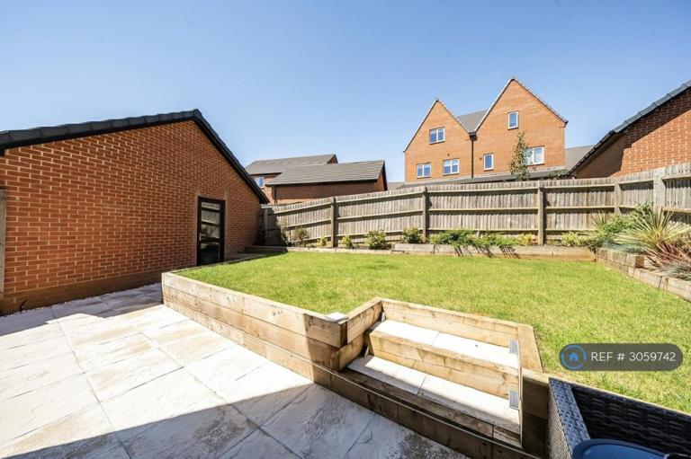 House Upton Close in Cherwell District