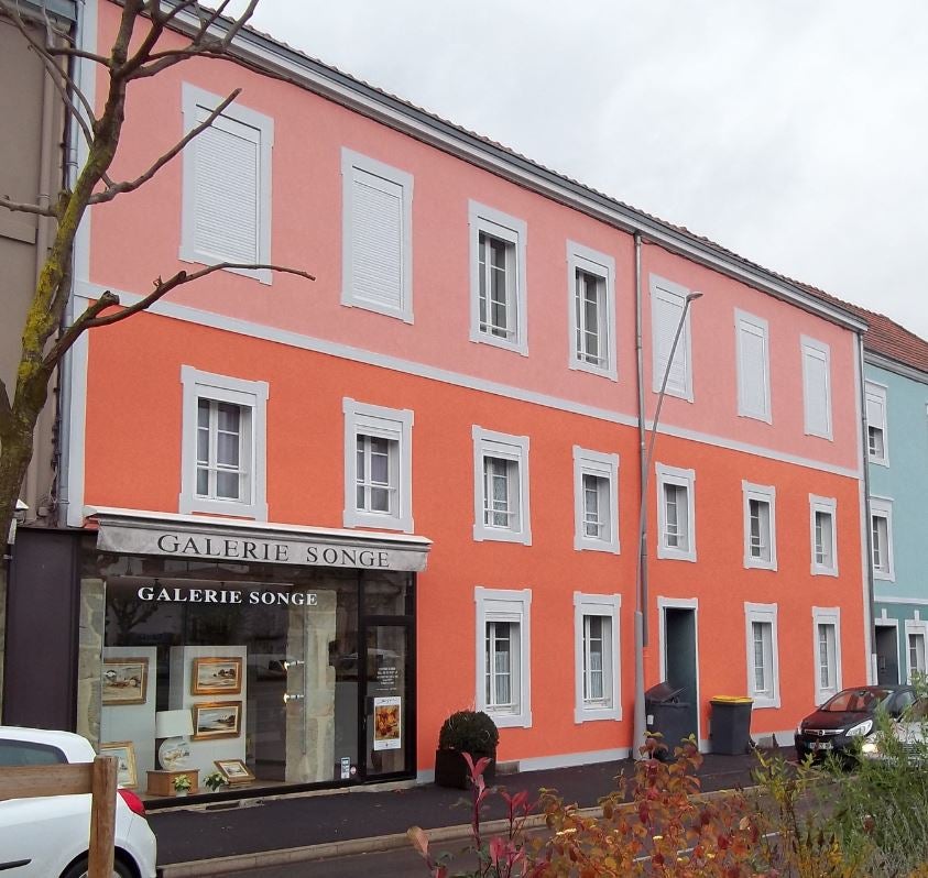 Flat Quai Jules Chagot in Montceau-les-Mines