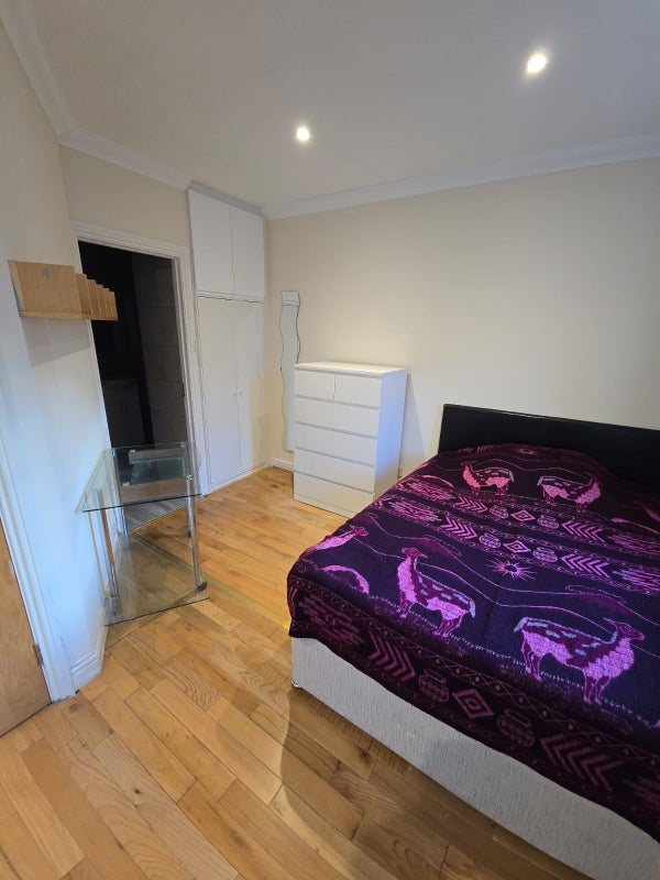 Room Brockwell Park Row in Greater London