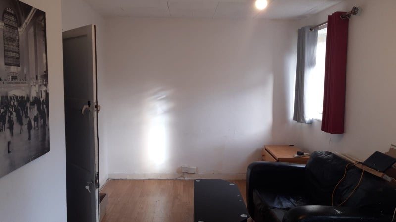 Room New Cross Road in Greater London