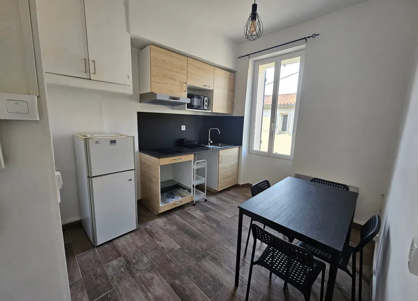 Flat Boulevard Tristan Corbière in Marseille
