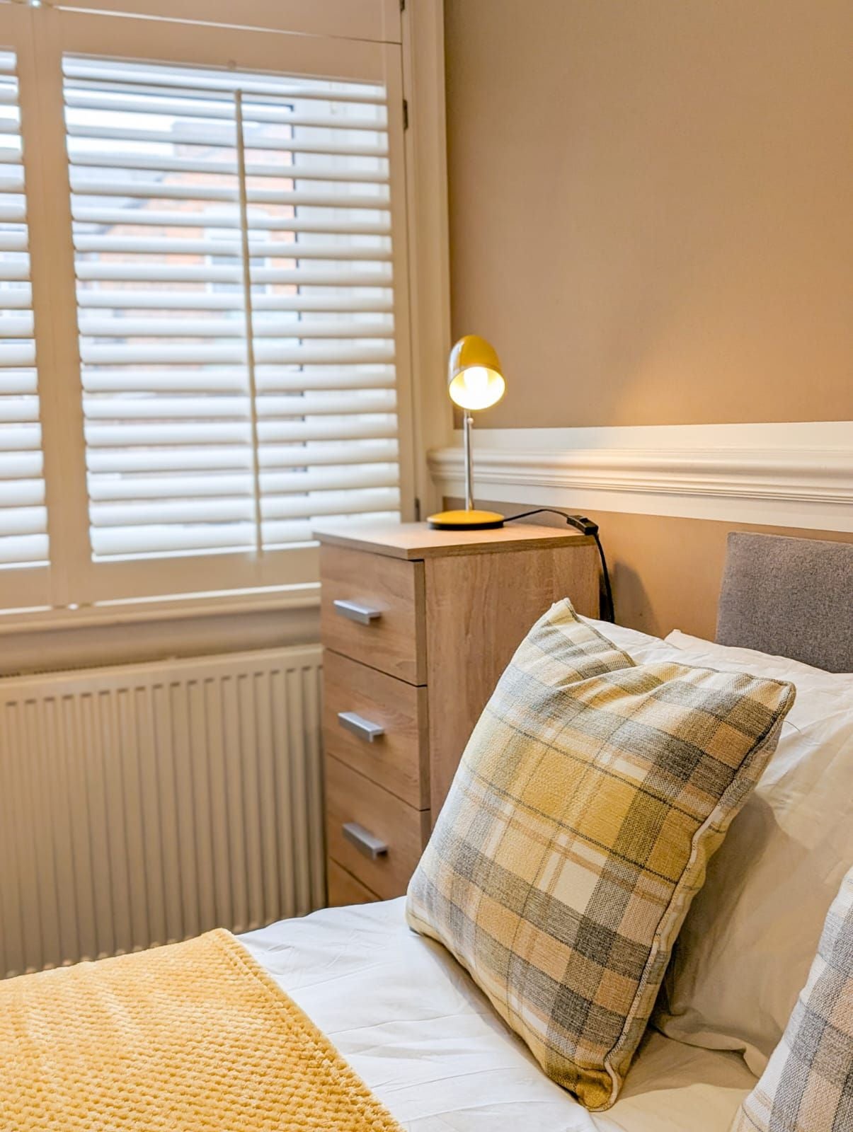 Room Furnival Street in Crewe
