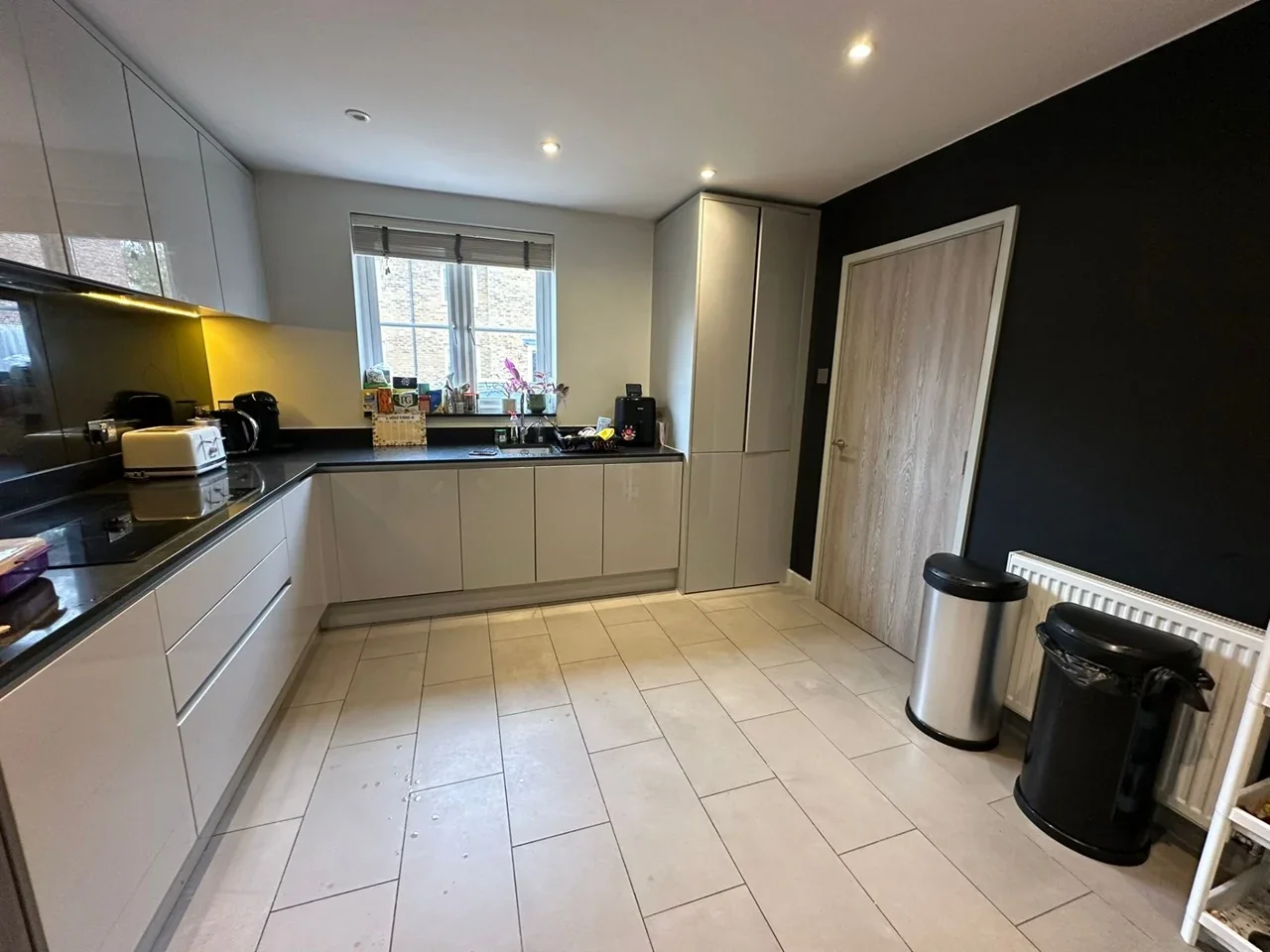 House Rodenhurst Road in Greater London