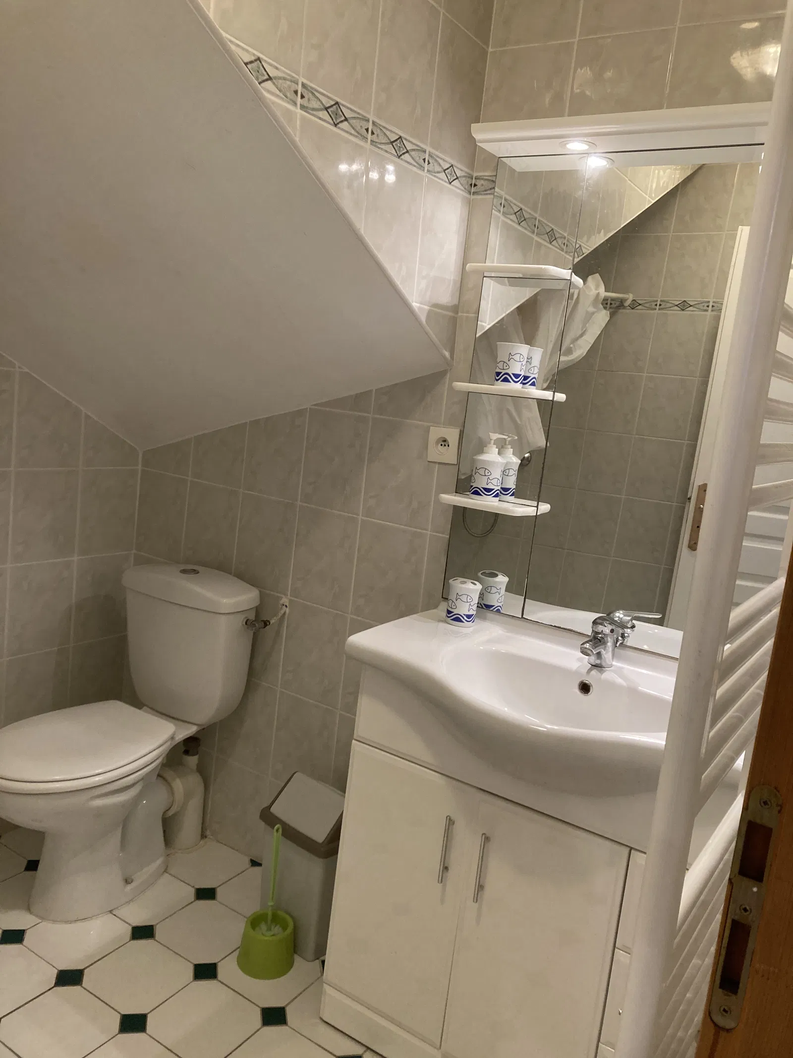 Room Route du Four in Le Grand-Serre