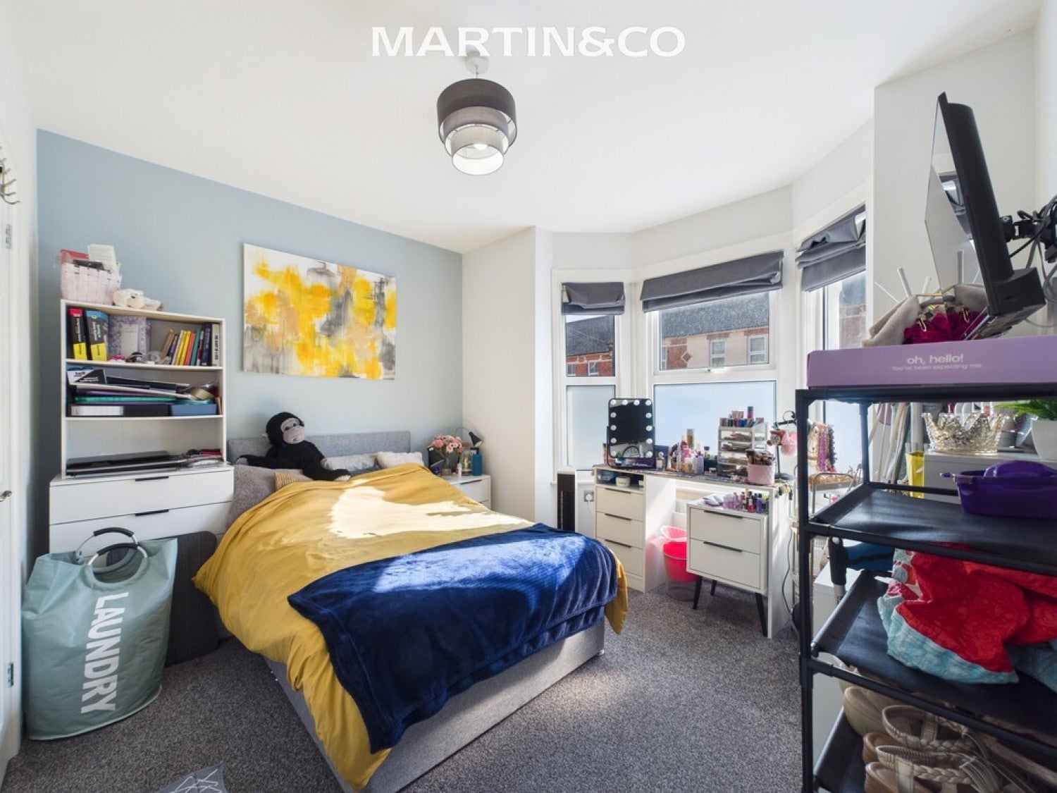 Room Shaftesbury Road in Reading