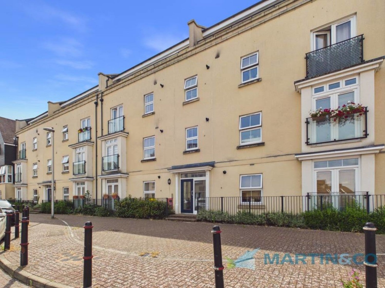 Flat Taylor Close in Tonbridge and Malling