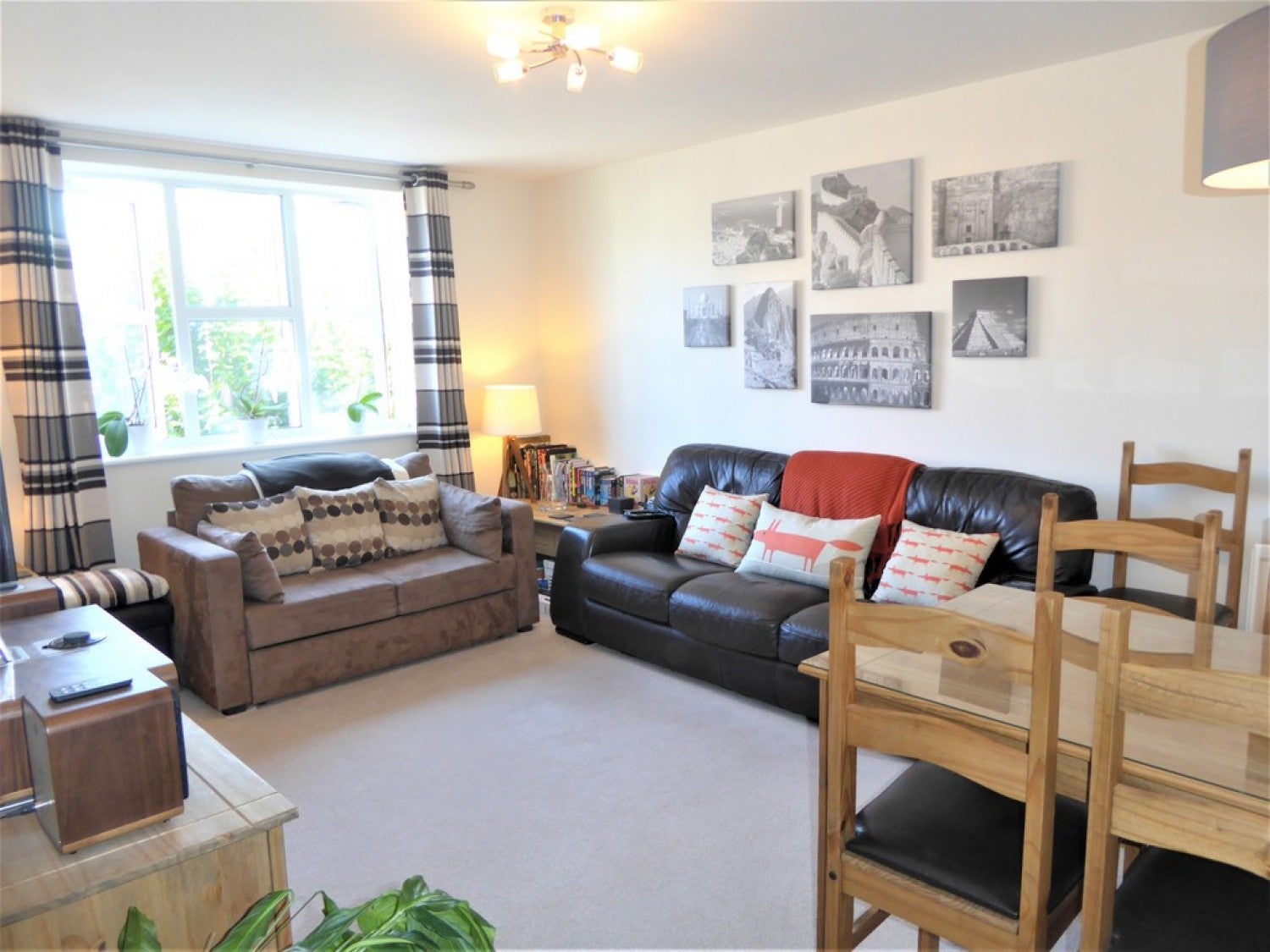 Flat Dexter Close in St Albans