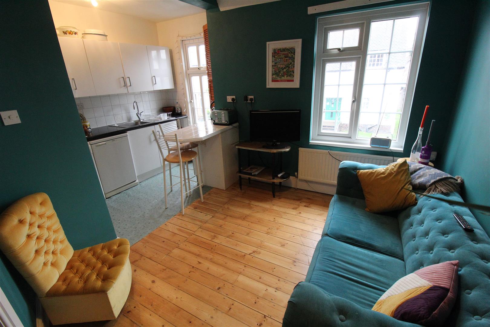 Flat Holbrook Road in Leicester
