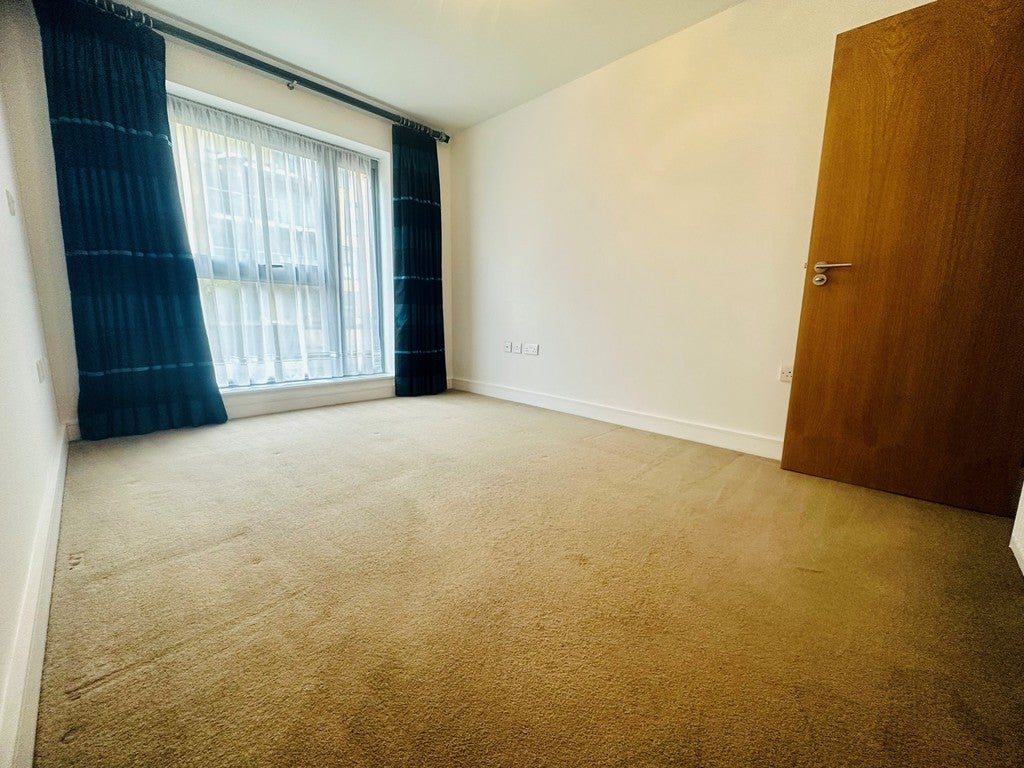 Flat Woolners Way in Stevenage