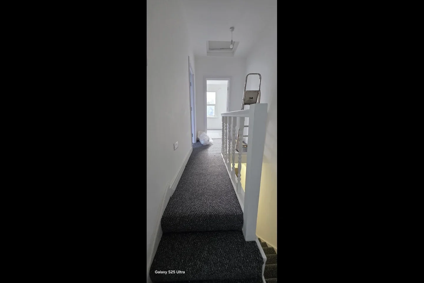 Flat Gloucester Road in Greater London
