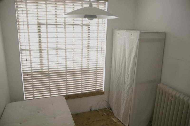 Room Woodland Grove in Greater London