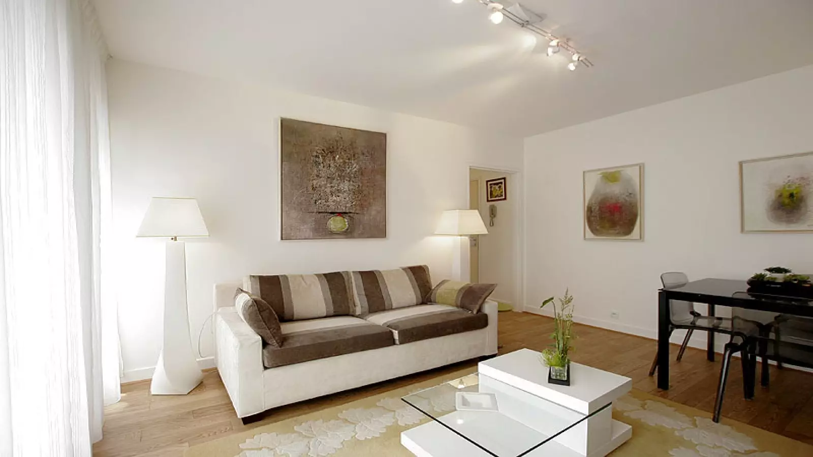 Appartement Rue Larochelle à Paris