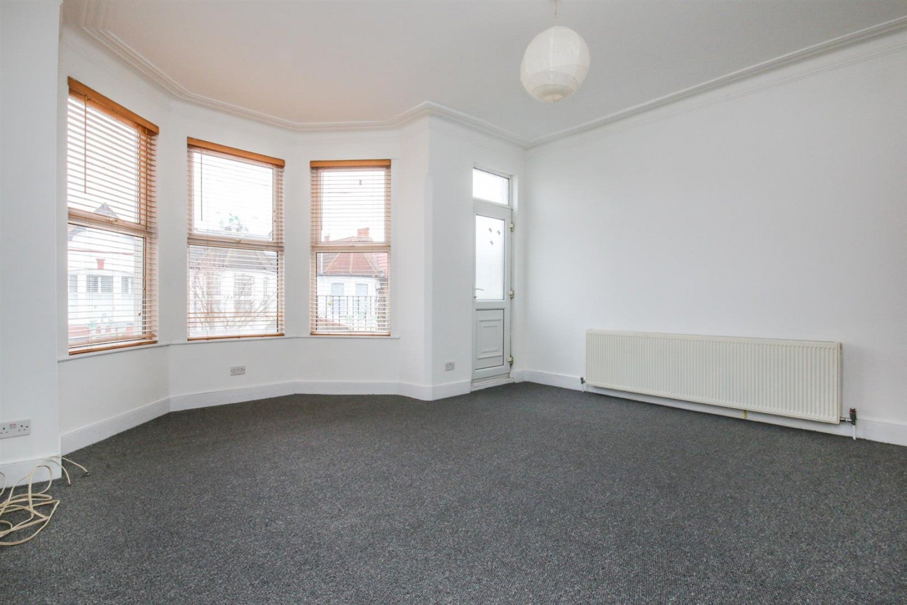 Flat Arcadian Gardens in Greater London
