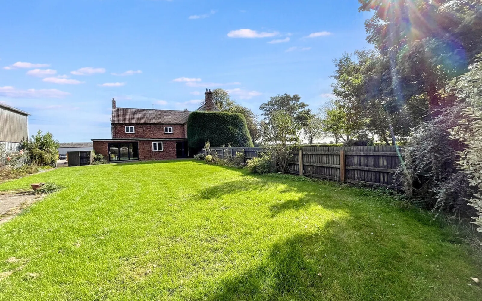 House Alvingham Road in East Lindsey