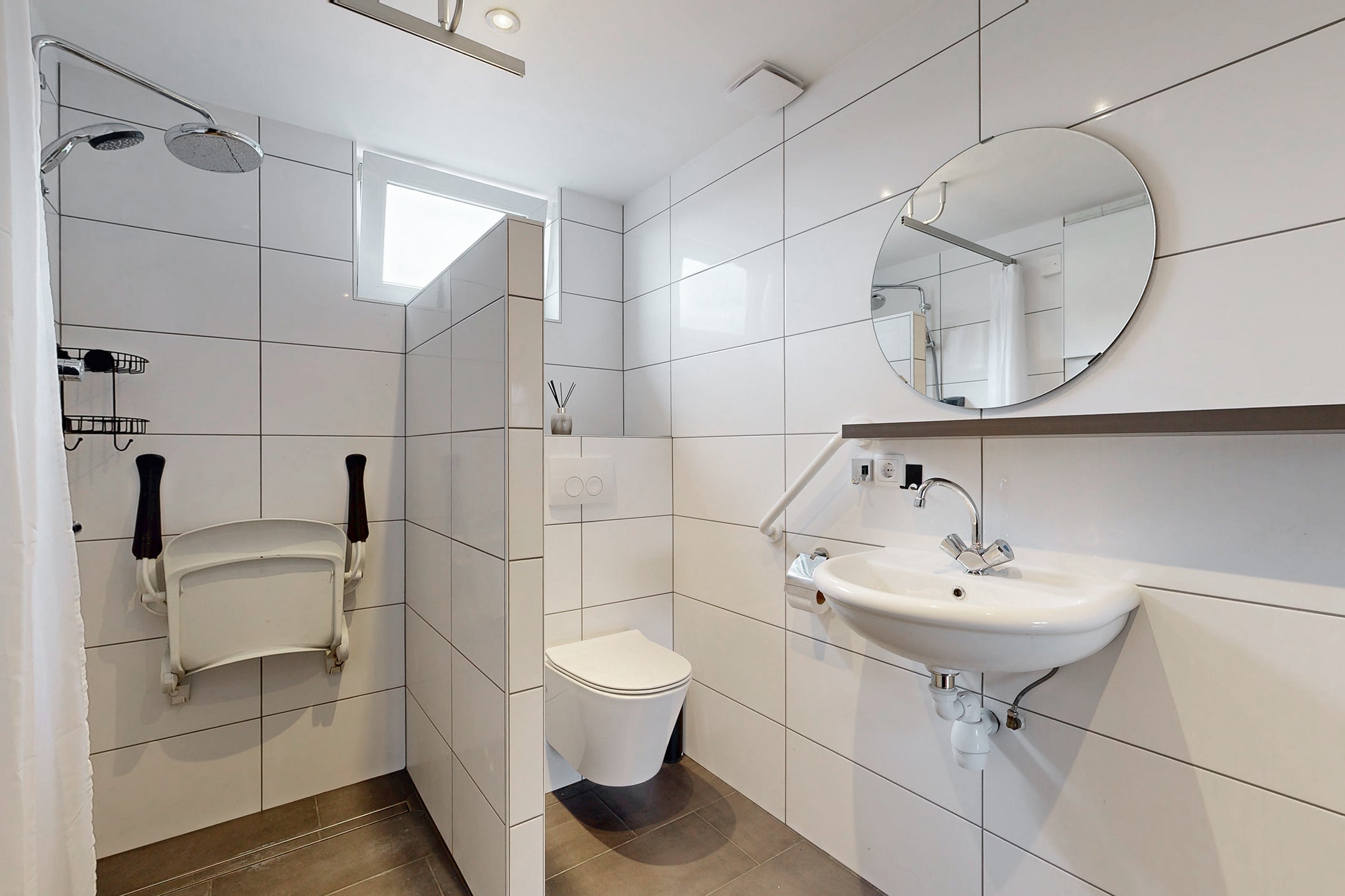 Tussenwoning te koop: Hoogmade 45, Zevenbergen