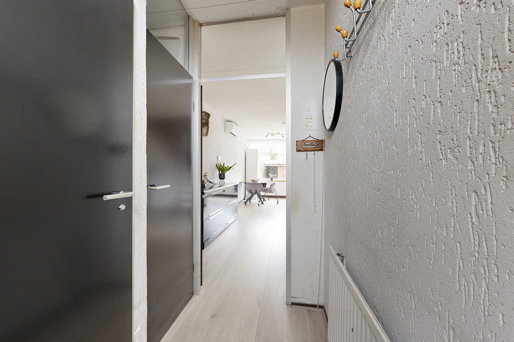 Tussenwoning te koop: Hoogmade 45, Zevenbergen