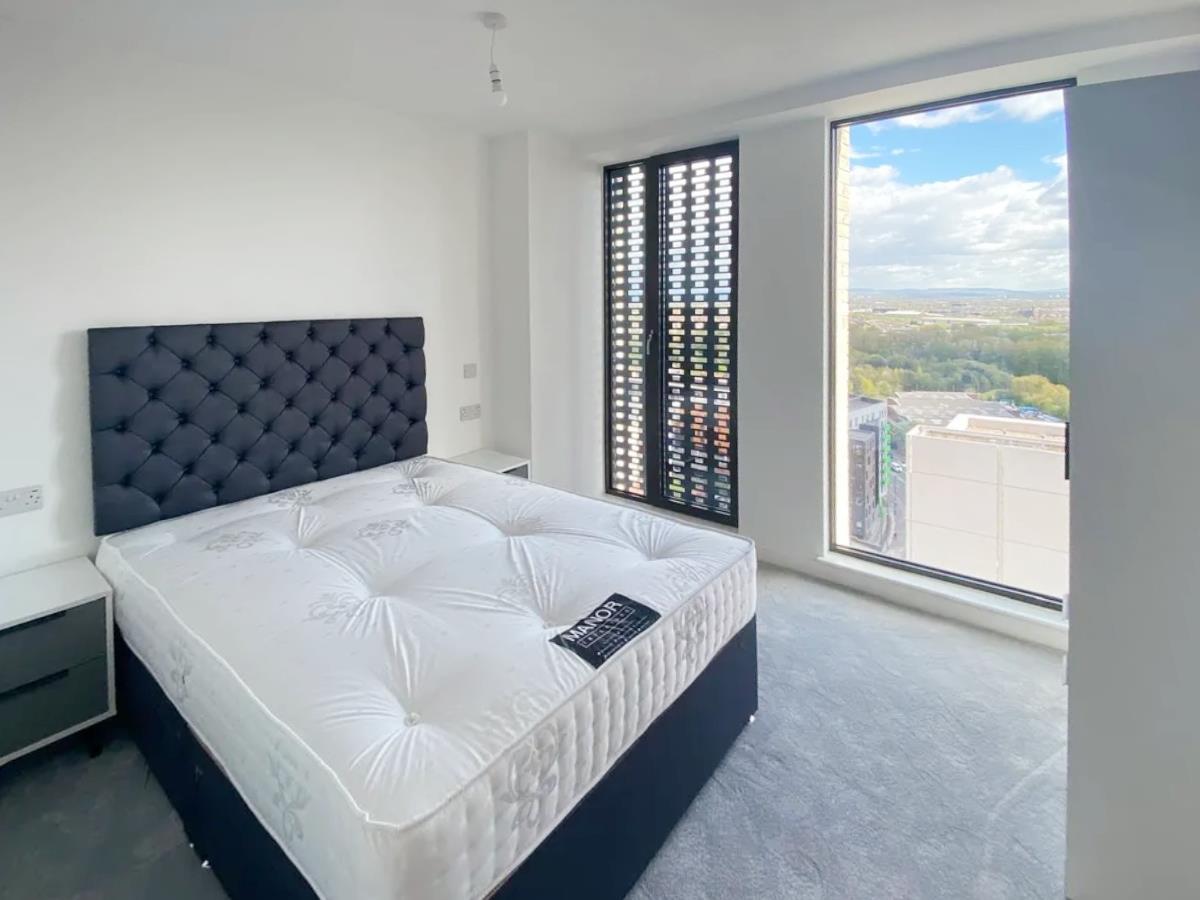 Flat Great Ancoats Street in Manchester
