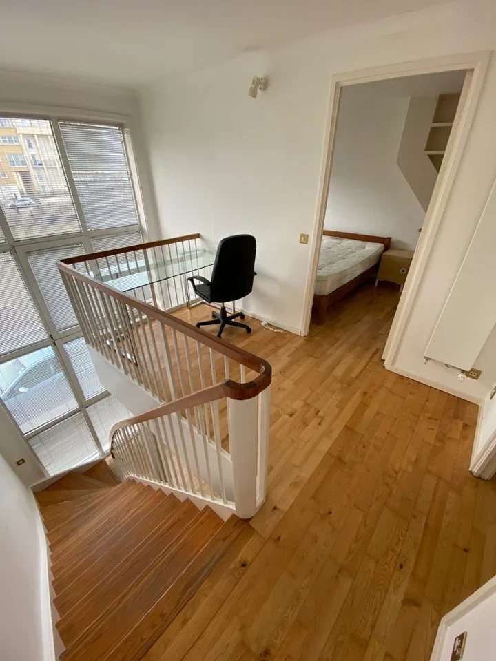 House Greenland Passage in Greater London