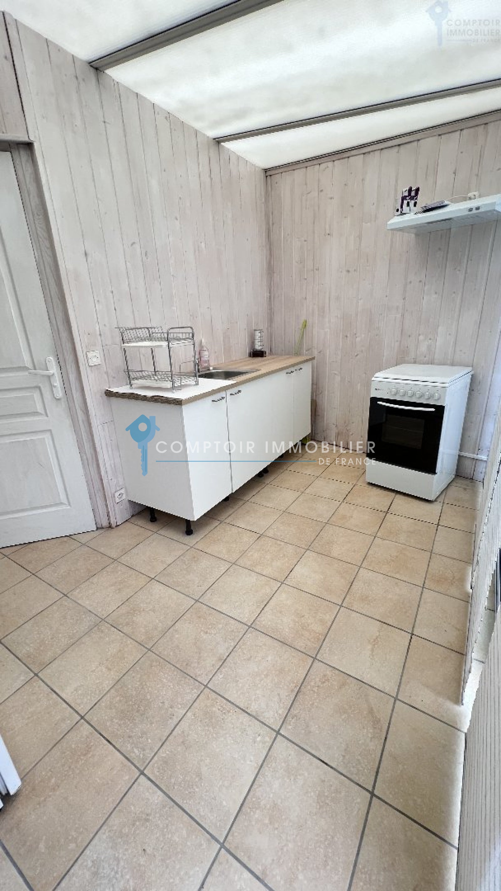 Flat Rue du Val d'Essonne in Baulne