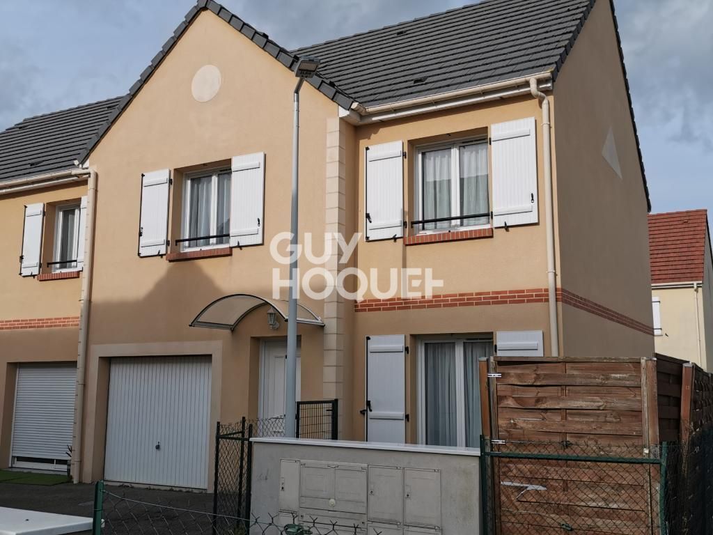 House Place Louis Armand in Dreux
